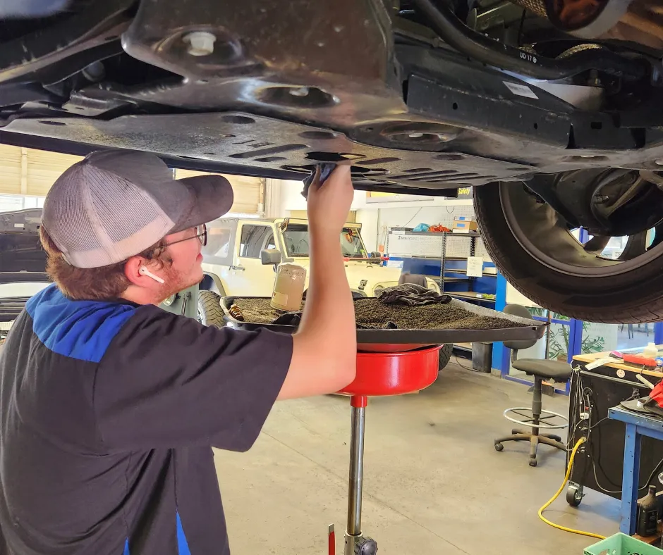 Spencer Auto Repair Premier Oil Change Services in Phoenix